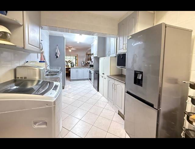 3 BEDROOM DUPLEX FOR SALE IN ARBORETUM